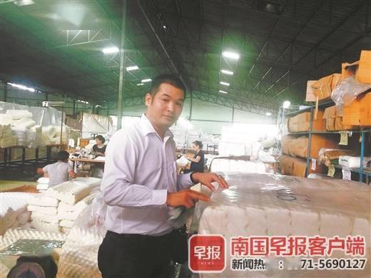 莫錦策 架起經(jīng)貿(mào)合作橋梁,傳遞中國文化聲音丨新機遇 新奮斗 新故事之走出去的廣西人⑤